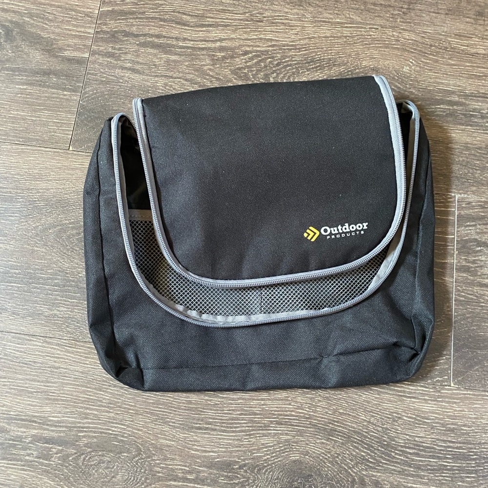 Outdoor Products Mountain Duffle Protects Gear - Medium Size